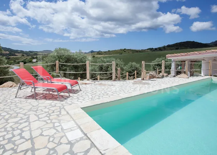 Vila Belocations - Verdalma Con Piscina Pirivata Villasimius